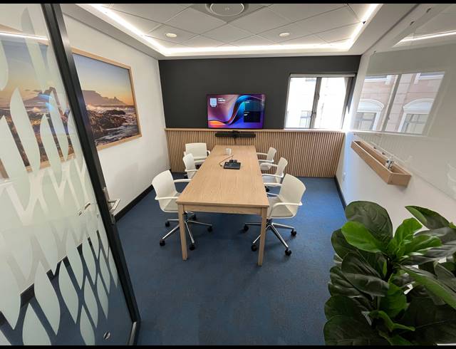 1,753M² OFFICE TO LET IN CENTURY CITY